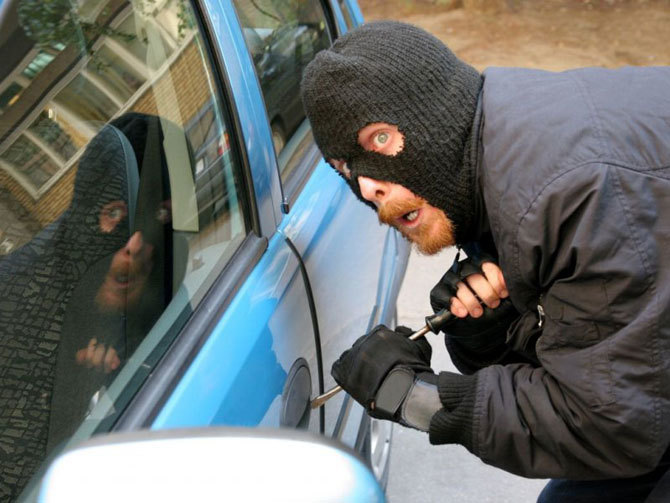 ГАИ напоминает: Как уберечь авто от кражи