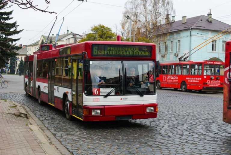 В Ивано-Франковске хотят увеличить цену на проезд в общественном транспорте