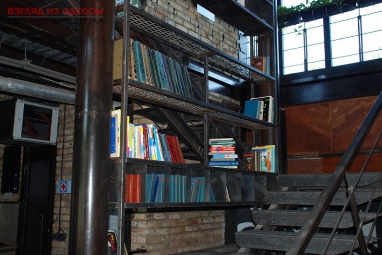 Для любителей книг в Одессе создали уникальное пространство