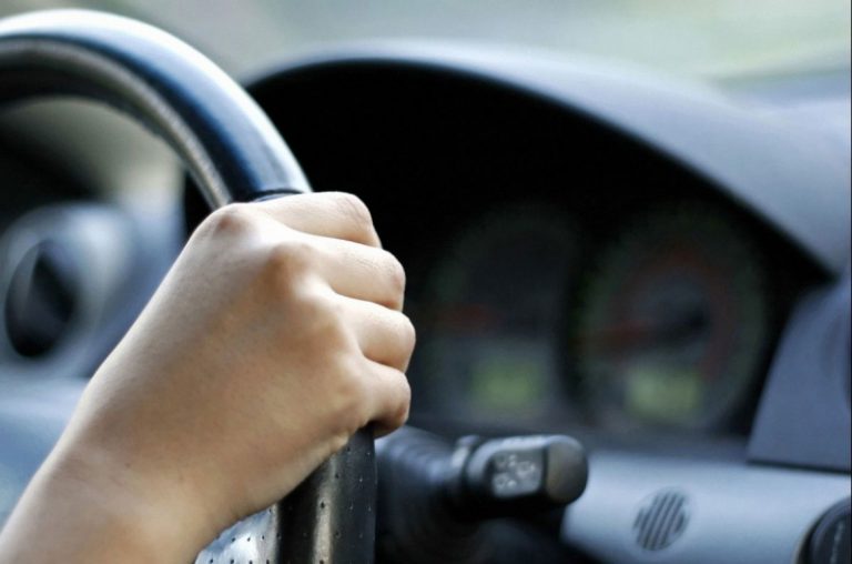 Водителей активно наказывают за нарушение правил на трассах – за что штрафует полиция