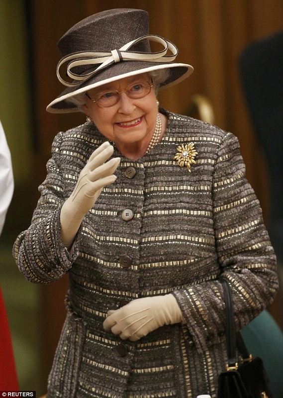 На 90-летие британской королевы распроданы все билеты