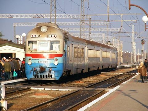 Между Луганском и Ясиноватой будет курсировать ежедневный поезд