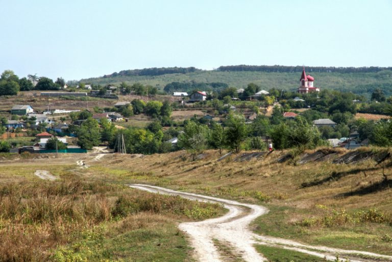 В Украине есть село с двумя жителями