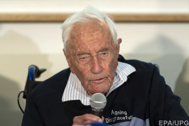 В результате эвтаназии умер 104-летний австралийский ученый