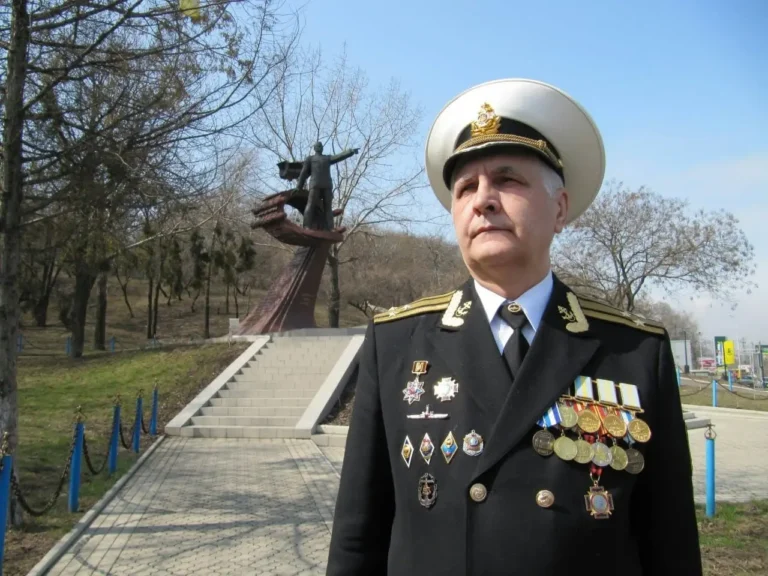 Александр Калиниченко