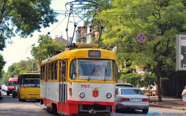 В Одессе закроют троллейбусный и трамвайный маршруты