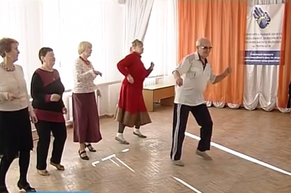 Пенсионер из Черкасс дает уроки танцев