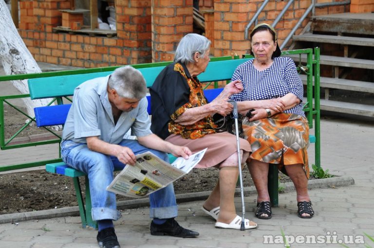 Льготникам поднимут страховой стаж