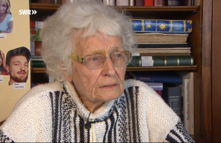 Жительница Германии в 100 лет начала политическую карьеру