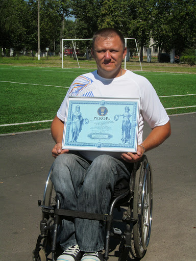 Инвалид-колясочник из Шостки установил рекорд Украины
