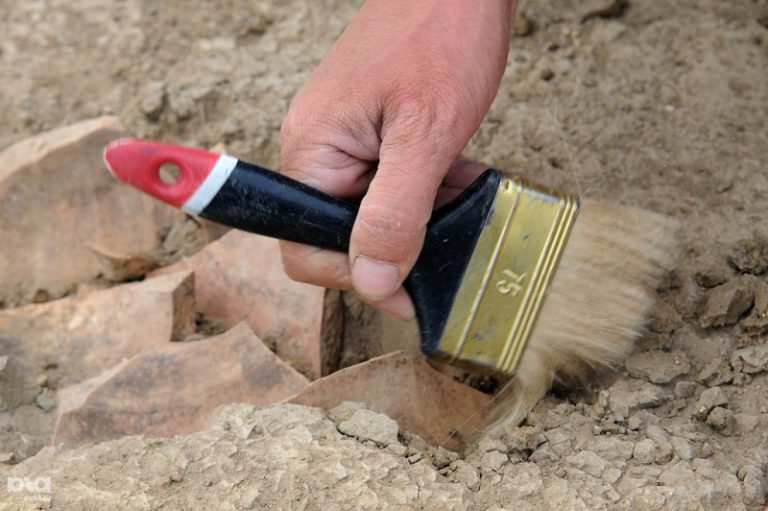 Археологи раскопали под Харьковом древний храм