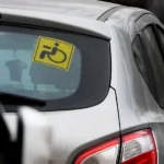 автомобіль