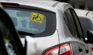 автомобіль