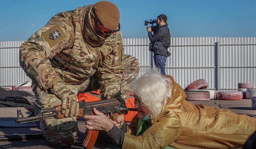 бабуся з Маріуполя
