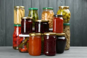 банки з консервацією