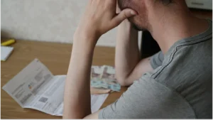 борг за комуналку