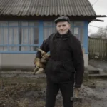 Мужчина с дровами