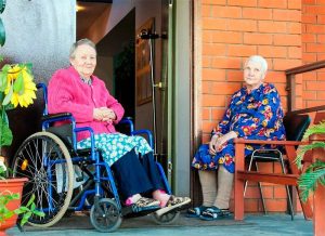 в доме престарелых