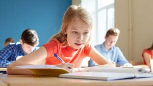 Дети в школе