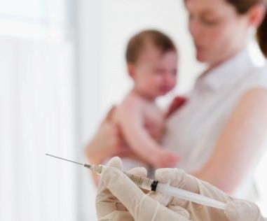 В Мариуполь не поступают детские вакцины