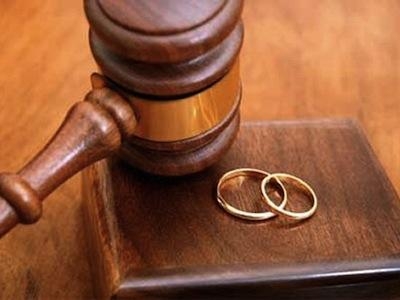 Старушка решила развестись с мужем из-за секса