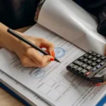 Документи і калькулятор