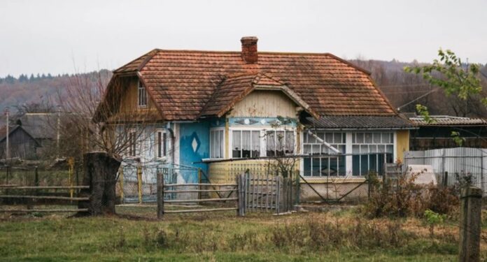 дом