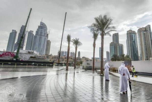 Дождь в Арабских  Эмиратах