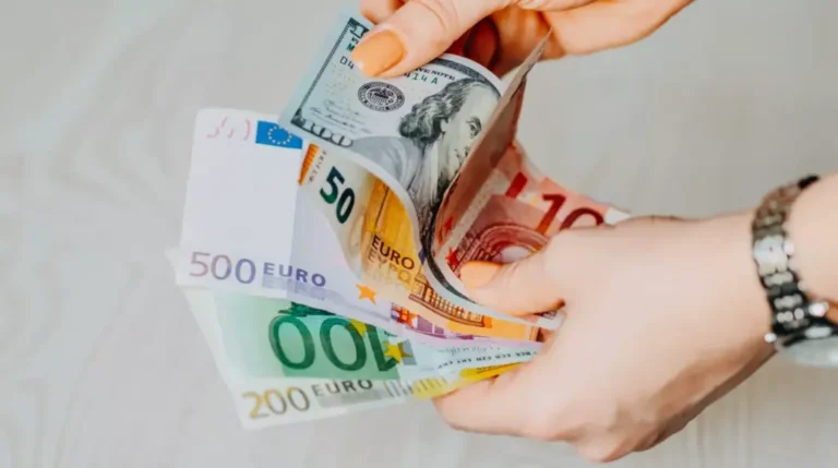 денежная помощь