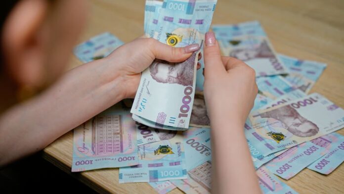 грошова допомога