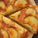 Шарлотка з грушею