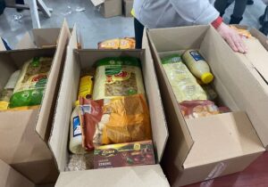 Продуктовые наборы украинцам