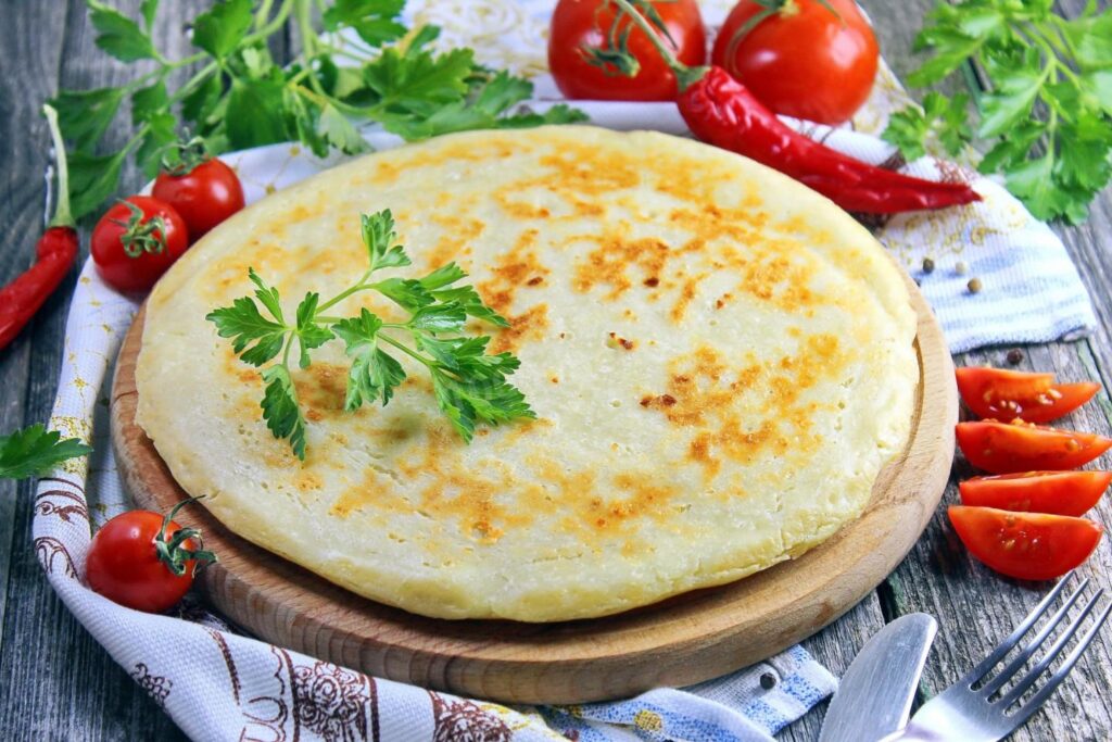 Хачапури на сковороде - быстрый рецепт