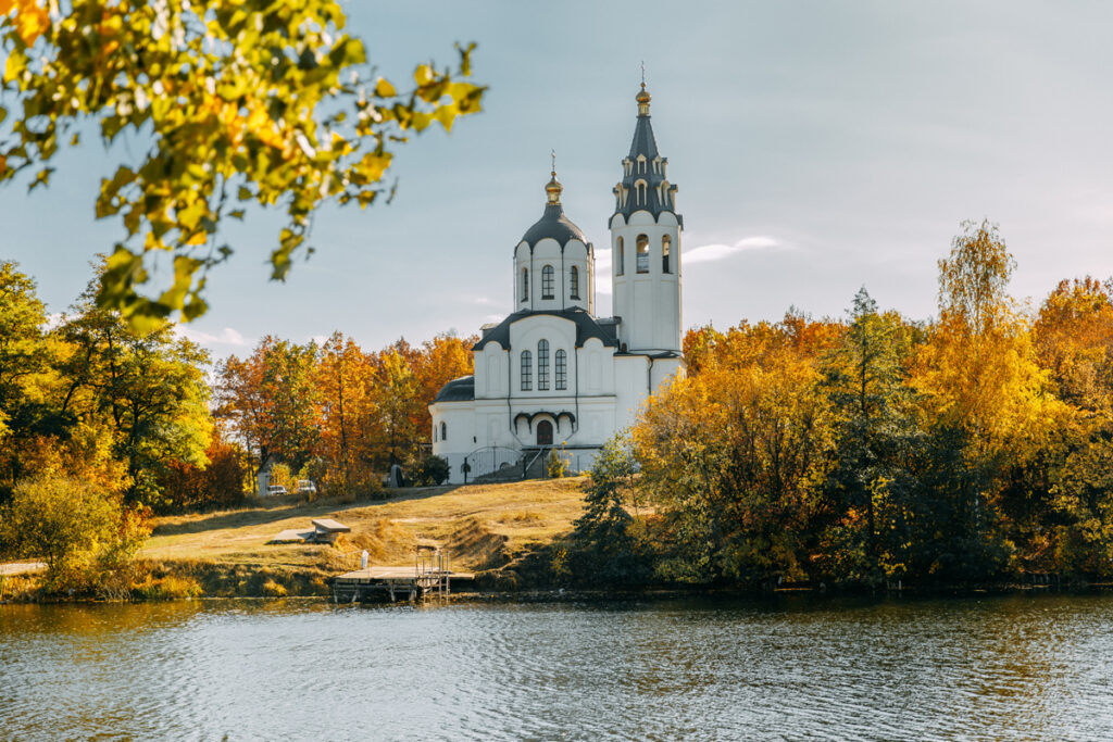 Храм