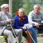 Хто може отримати базову соціальну допомогу