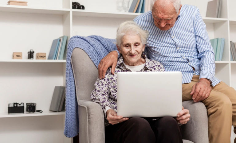 идентификация пенсионеров