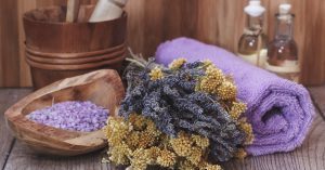 теплая ванна из лекарственных трав