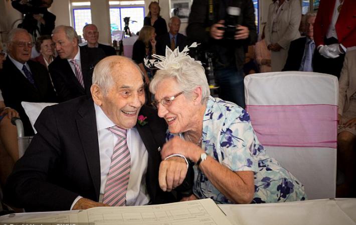 91-летняя Дорин Лаки и 103-летний Джордж Кирби 