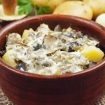 картошка с грибами и сметаной