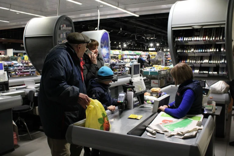 касса в супермаркете