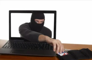 кібершахраї