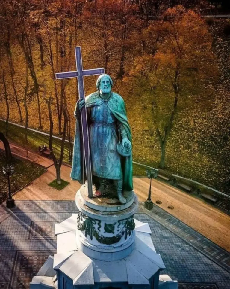 Князь Володимир