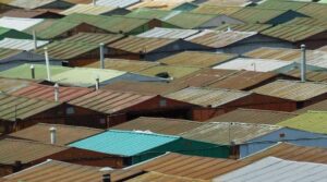 крыши кооперативных гаражей