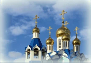 кресты на куполах