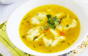 курячий суп з галушками