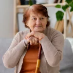 Літня жінка