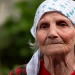 Літня жінка