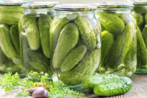 малосольные огурцы с медом