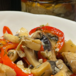 маринованные грибы с болгарским перцем