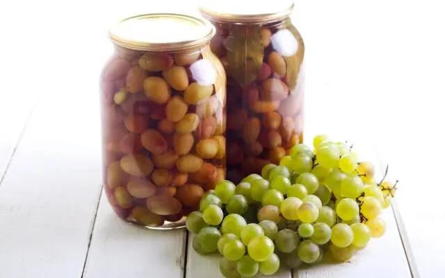 Маринованный виноград